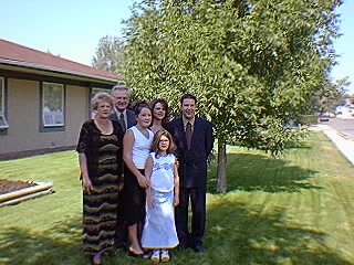 niece.jpg (25994 bytes)